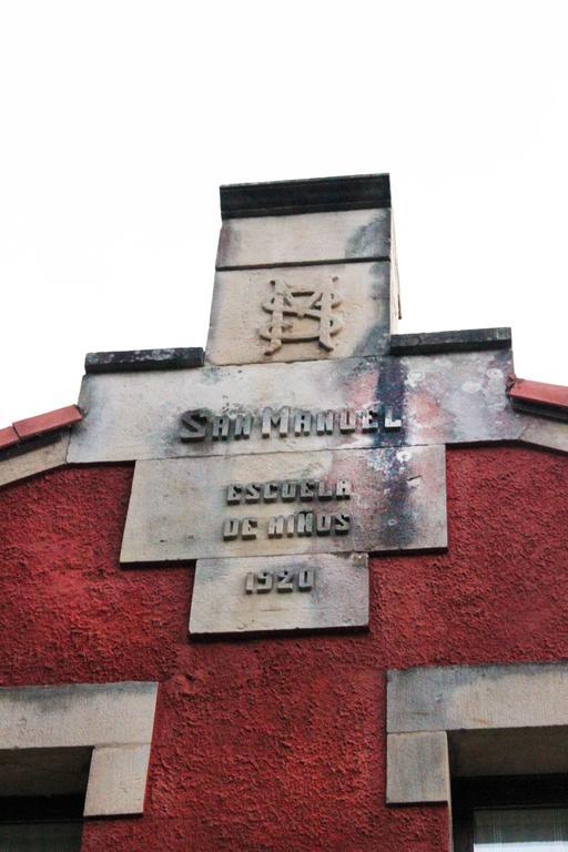 Escuelas De Fuentes Apartment