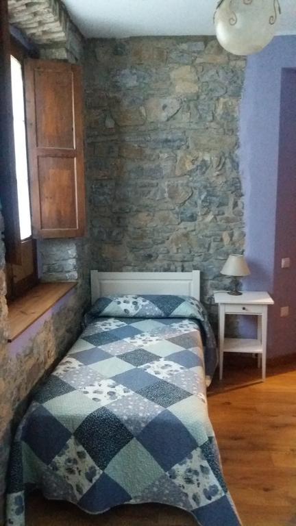 Escuelas De Fuentes Villaviciosa (Asturias)